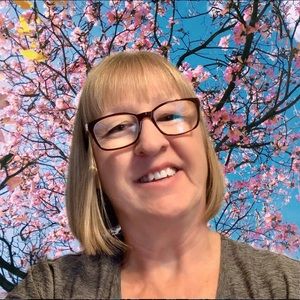 Meet your Posher, Arlene